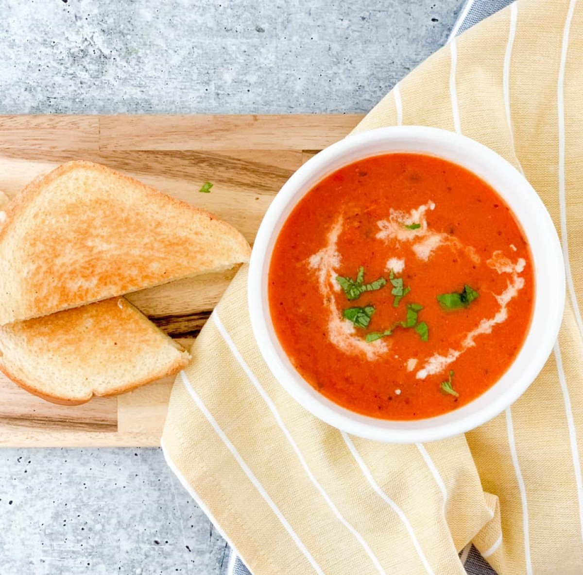 Philips Soupmaker Review, Roasted Tomato Soup & A Giveaway Recipe