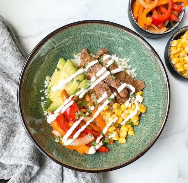 Copycat Chipotle Chicken Burrito Bowl